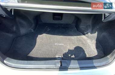 Седан Lexus ES 2014 в Києві