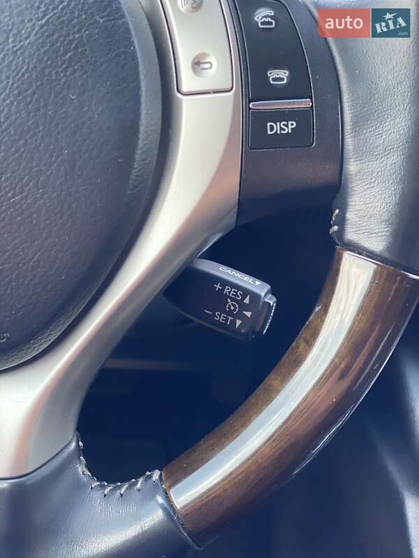 Седан Lexus ES 2014 в Киеве фото 24 Седан Lexus ES 2014 в Киеве