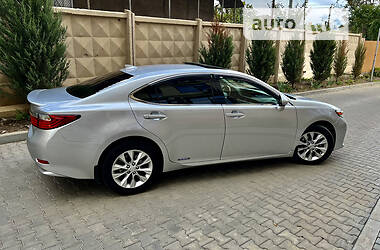 Седан Lexus ES 2015 в Одессе