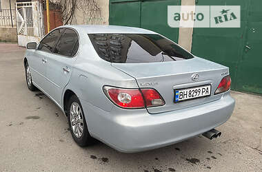 Седан Lexus ES 2002 в Одессе