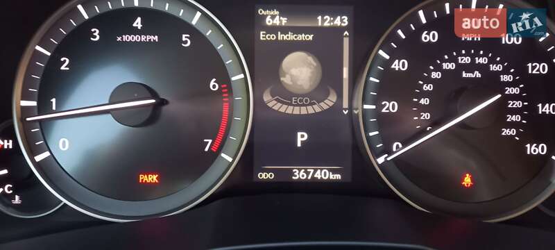 Седан Lexus ES 2016 в Ровно