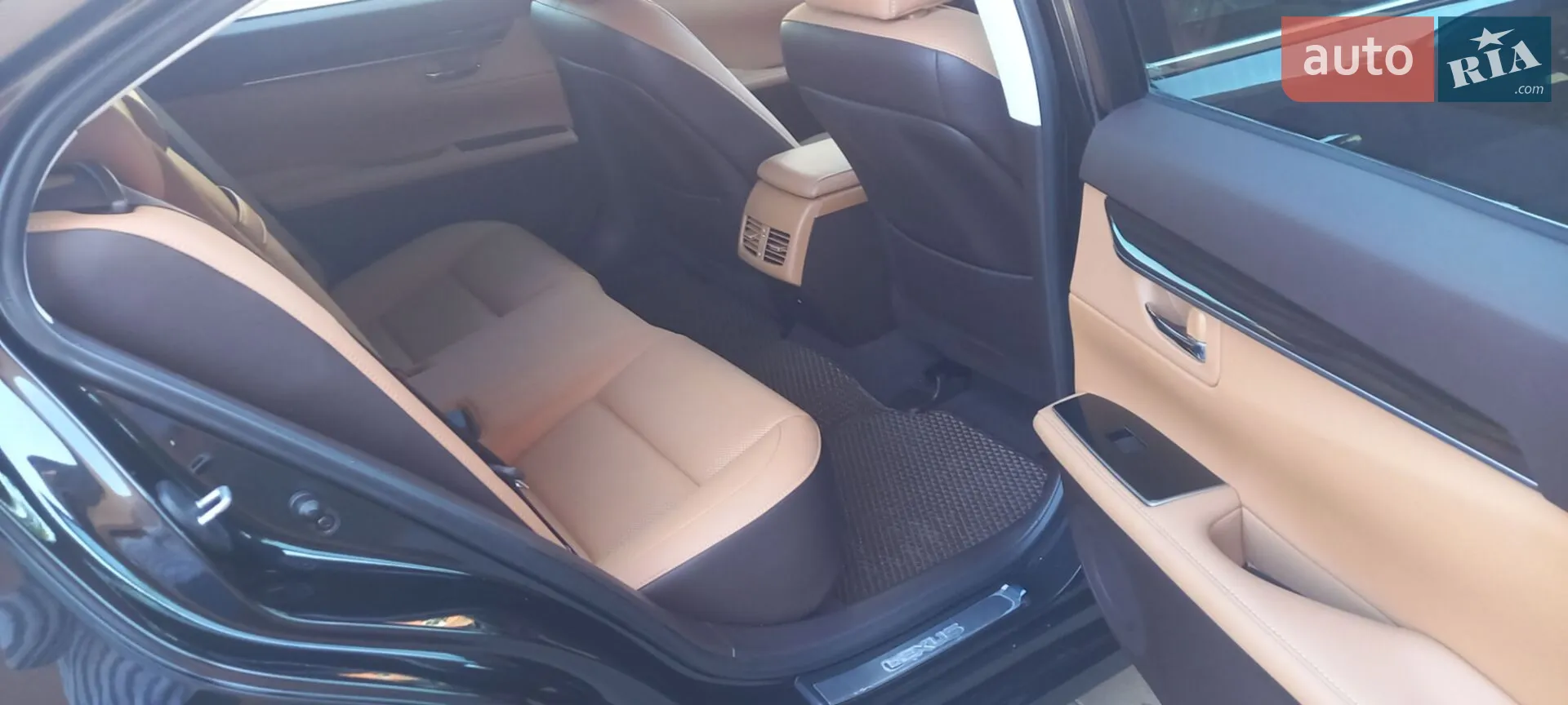 2016 Lexus ES - мініатюра 29