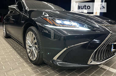 Седан Lexus ES 2019 в Днепре