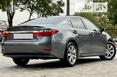 Седан Lexus ES 2013 в Одессе