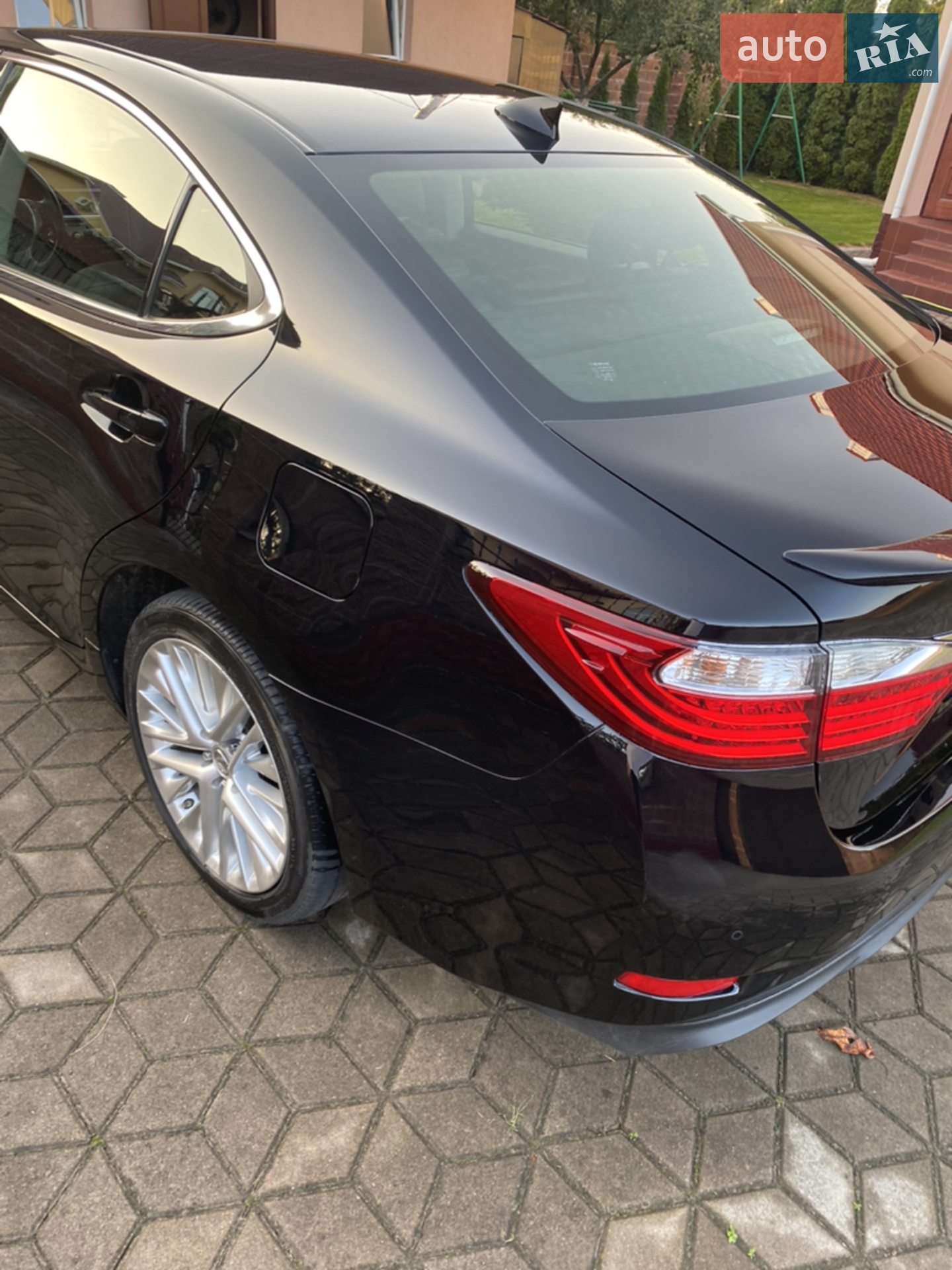 2015 Lexus ES - мініатюра 18
