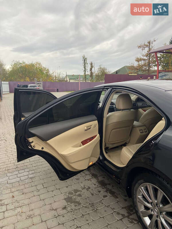 Седан Lexus ES 2007 в Новом Роздоле