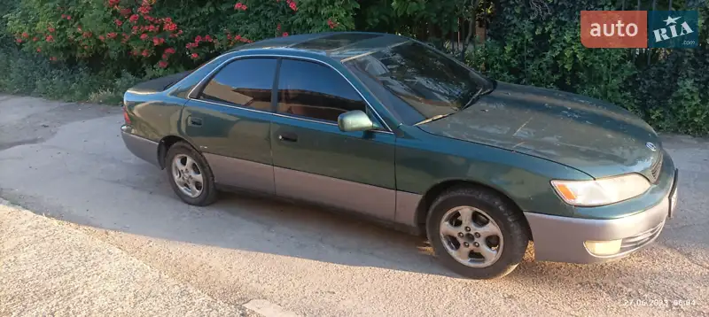 Lexus ES 1997
