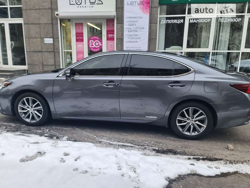 Седан Lexus ES 2016 в Белой Церкви фото 4 Седан Lexus ES 2016 в Белой Церкви