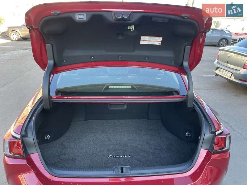 Седан Lexus ES 2018 в Одессе