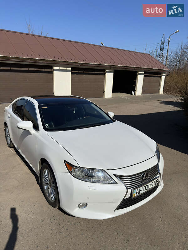 Lexus ES 2013