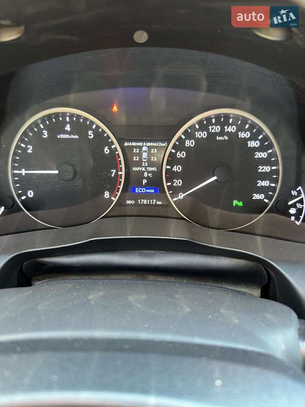 Седан Lexus ES 2013 в Днепре