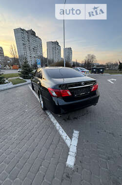 Седан Lexus ES 2007 в Киеве