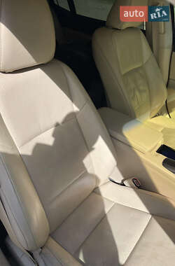 Седан Lexus ES 2013 в Кропивницком