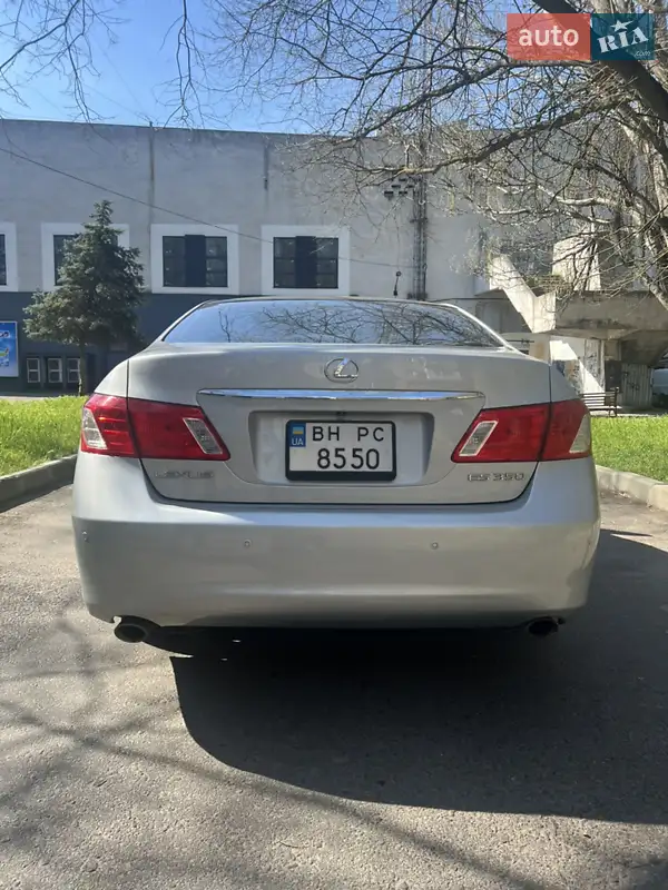 Седан Lexus ES 2008 в 