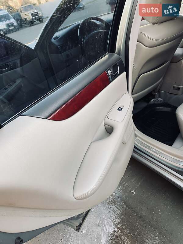 Седан Lexus ES 2004 в Харкові