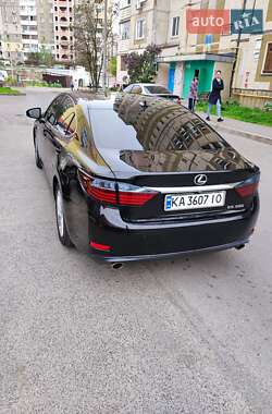 Седан Lexus ES 2012 в Києві