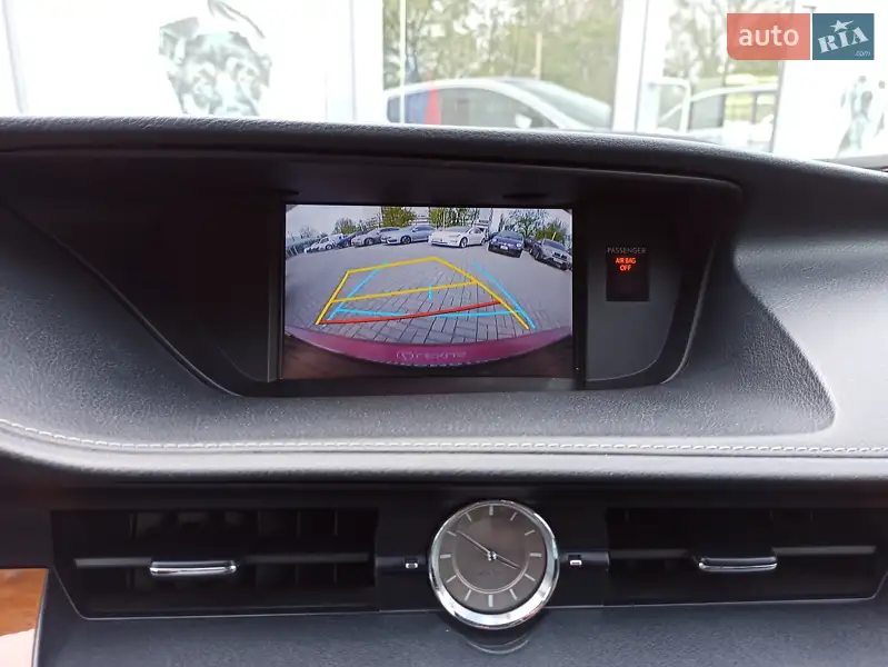Lexus ES 2015