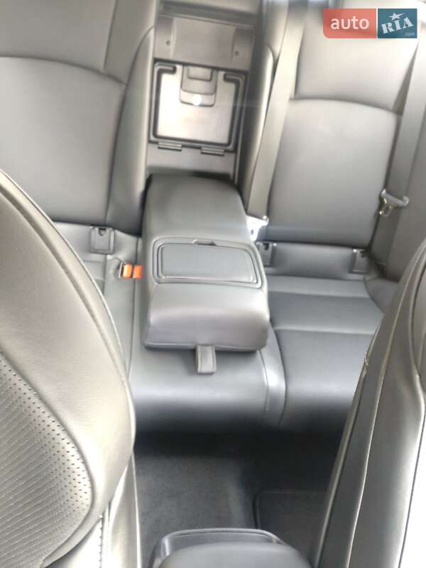 Седан Lexus ES 2022 в Києві