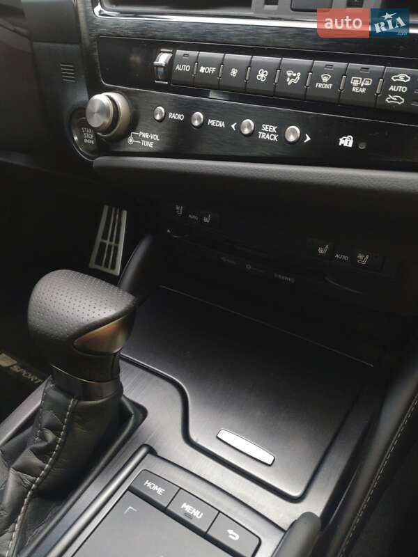 Седан Lexus ES 2022 в Києві