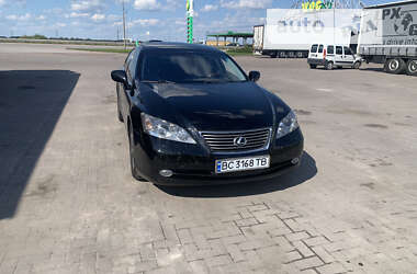 Седан Lexus ES 2009 в Бучі