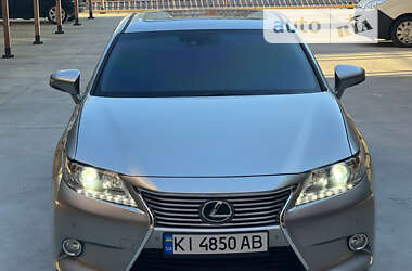 Седан Lexus ES 2014 в Белой Церкви