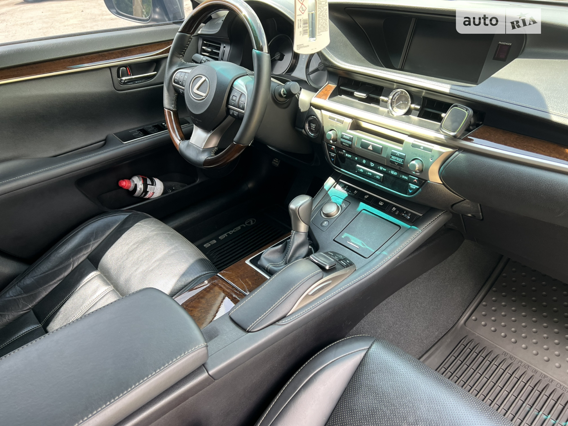 2018 Lexus ES - мініатюра 25
