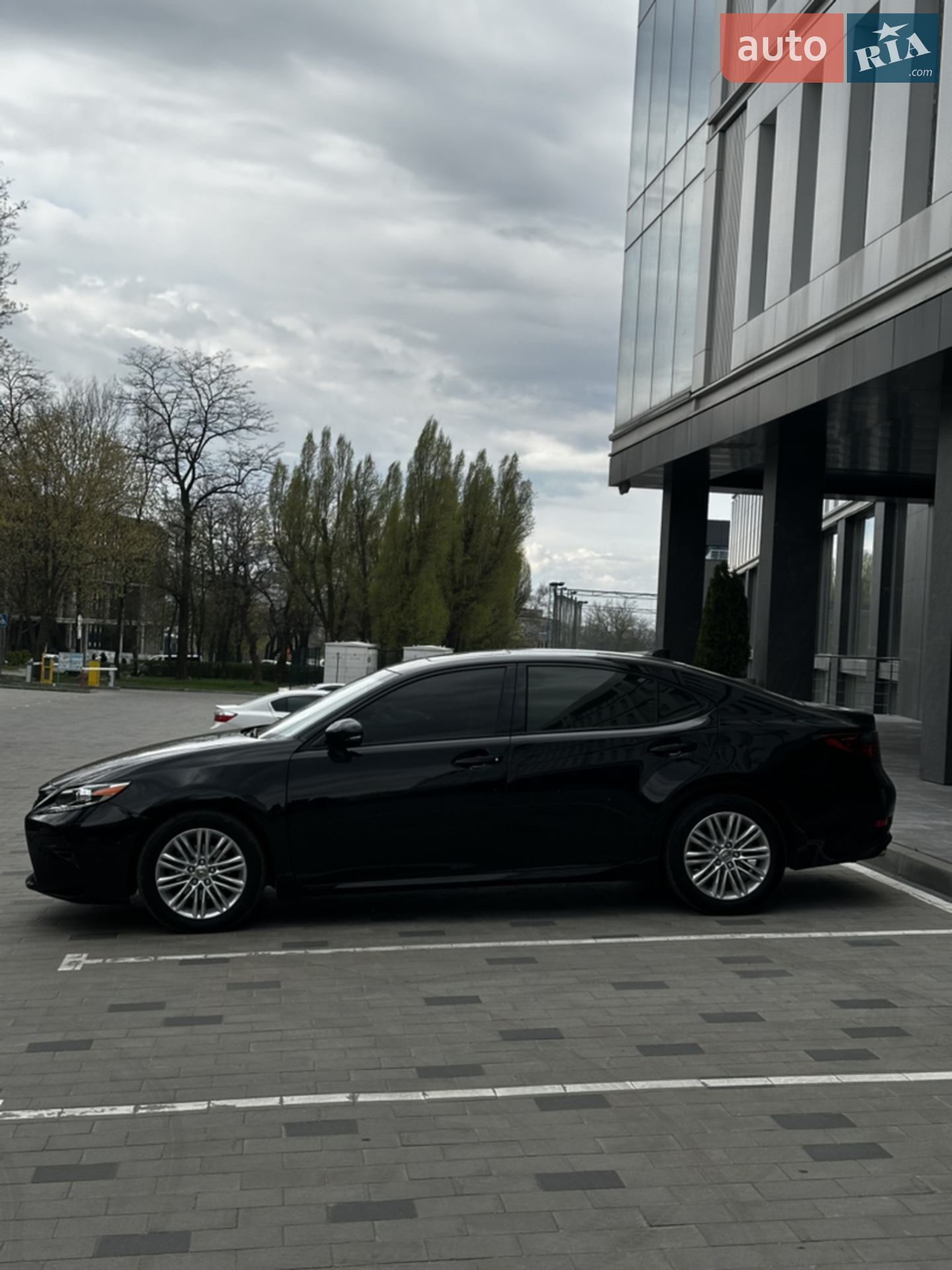 2015 Lexus ES - мініатюра 3