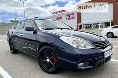 Седан Lexus ES 2002 в Одессе