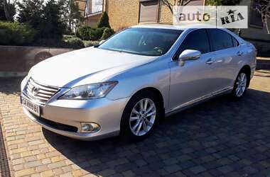 Седан Lexus ES 2012 в Киеве