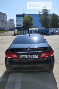 Седан Lexus ES 2009 в Киеве