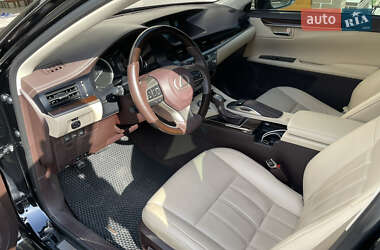 Седан Lexus ES 2018 в Одессе