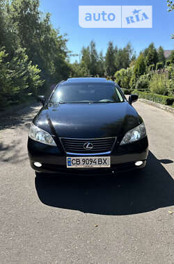 Седан Lexus ES 2007 в Ровно