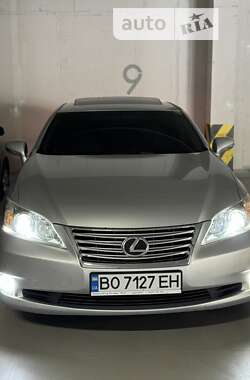 Седан Lexus ES 2009 в Тернополі