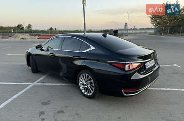 Седан Lexus ES 2022 в Борисполе