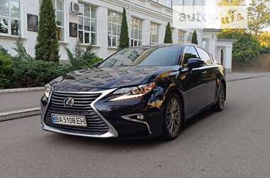 Седан Lexus ES 2016 в Білій Церкві