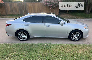 Седан Lexus ES 2013 в 
