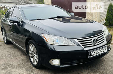 Седан Lexus ES 2011 в Ставищі