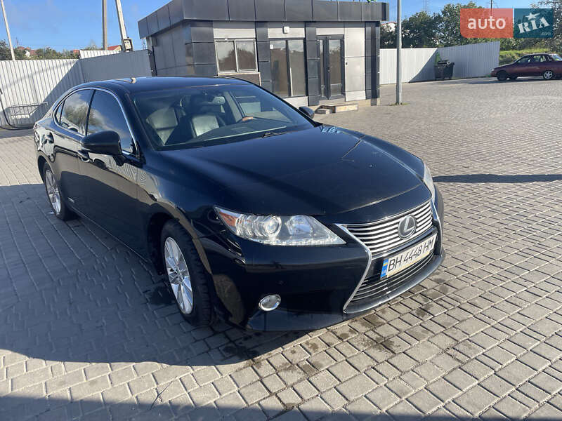 Lexus ES 2012