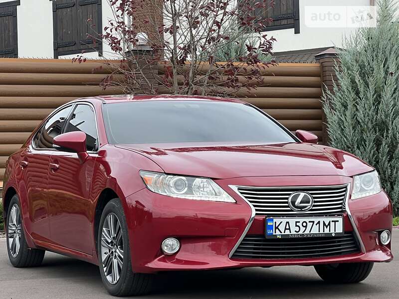 Седан Lexus ES 2013 в Киеве фото 10 Седан Lexus ES 2013 в Киеве