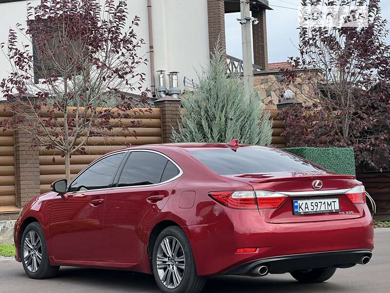Седан Lexus ES 2013 в Киеве фото 19 Седан Lexus ES 2013 в Киеве