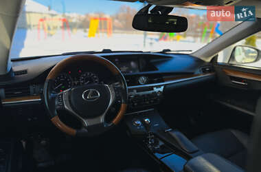 Седан Lexus ES 2013 в Хмельницком