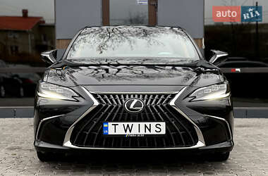 Седан Lexus ES 2022 в Одессе