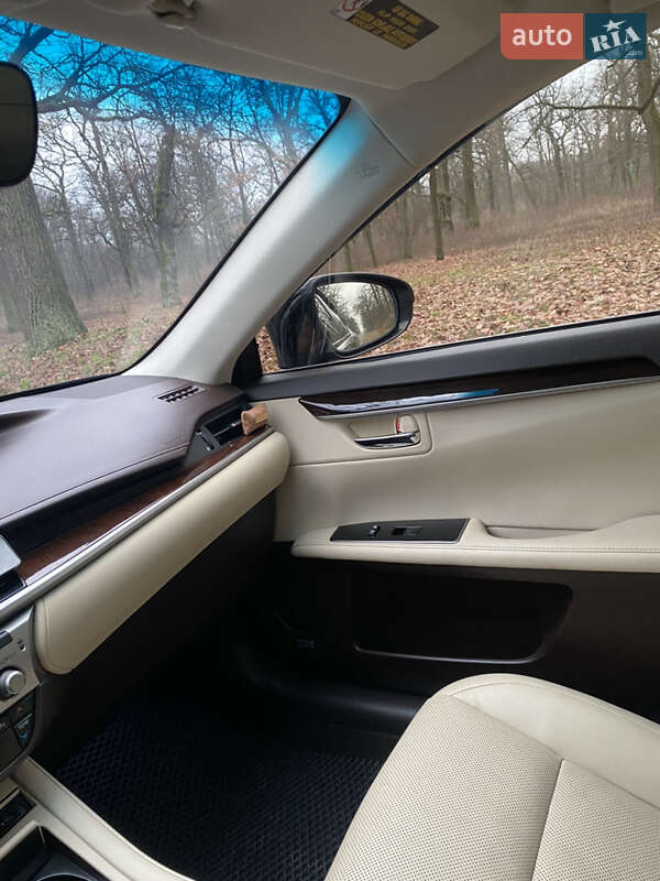 Седан Lexus ES 2017 в Белой Церкви фото 41 Седан Lexus ES 2017 в Белой Церкви