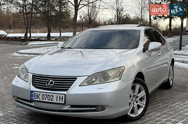 Седан Lexus ES 2007 в Ровно