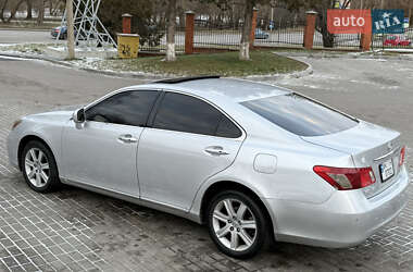 Седан Lexus ES 2007 в Ровно