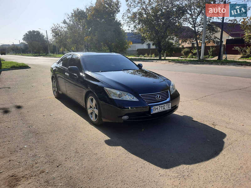 Седан Lexus ES 2006 в Ізмаїлі