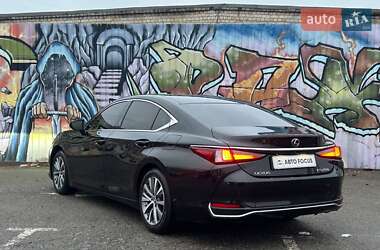 Седан Lexus ES 2018 в Києві