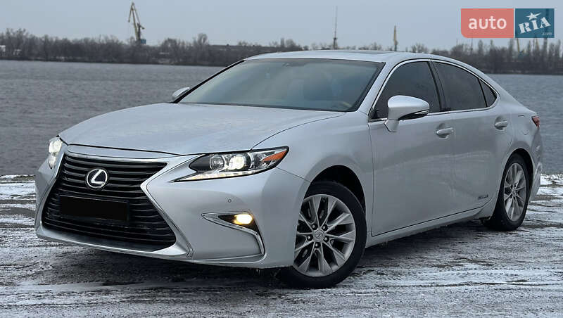 Седан Lexus ES 2012 в Днепре