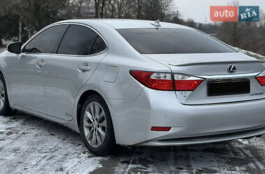 Седан Lexus ES 2012 в Днепре