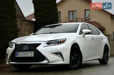Седан Lexus ES 2017 в 